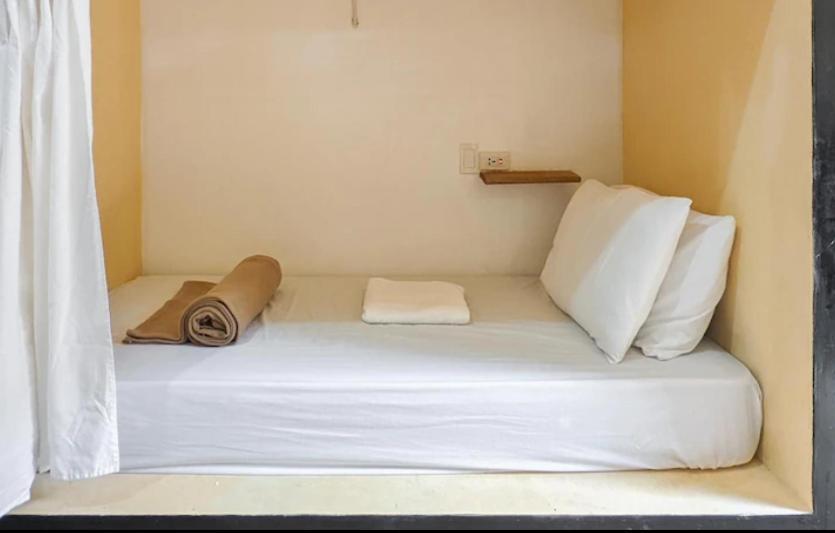 Lexias Hostel And Workspace - Siargao Catangnan ภายนอก รูปภาพ