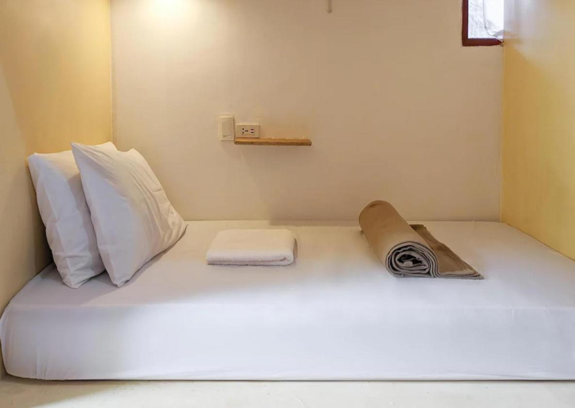 Lexias Hostel And Workspace - Siargao Catangnan ภายนอก รูปภาพ